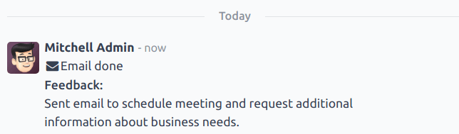 Egy csevegőszál befejezett tevékenységgel, további részletekkel együtt.