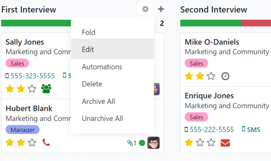 A fogaskerék ikon, amely akkor jelenik meg, amikor egy oszlop nevét az egérrel áthúzzák, és a legördülő menü, amelyet kattintáskor megjelenít.