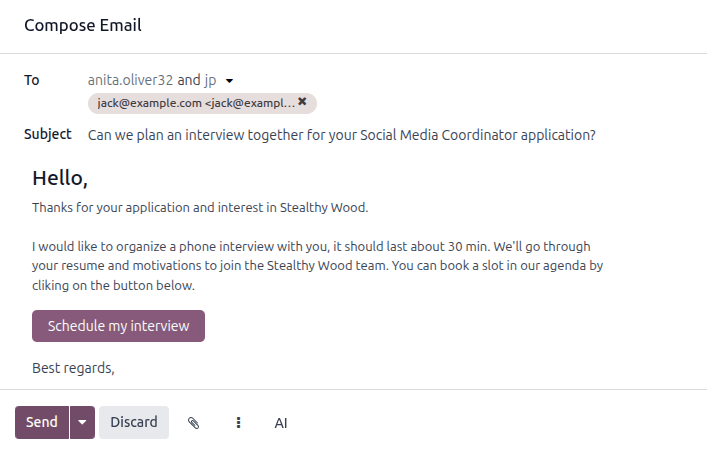 Küldjön egy egyedi kérdőívet, más néven interjú űrlapot, egy pályázónak egy előre konfigurált sablon használatával.